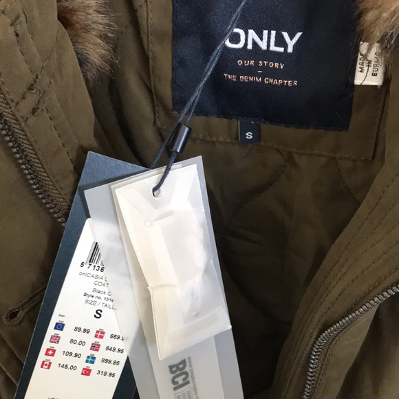 ONLY (Plenty) Parka with Faux Fur BNWT - Picture 3 of 3
